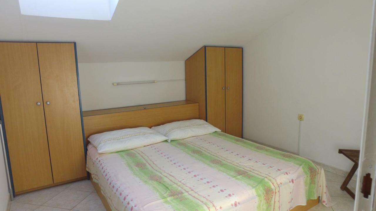 Apartment Karuza Rukavac Vis Eksteriør bilde