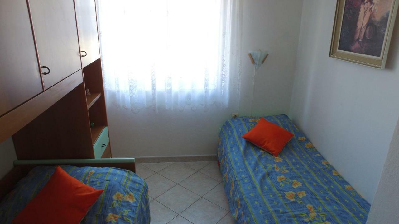 Apartment Karuza Rukavac Vis Eksteriør bilde